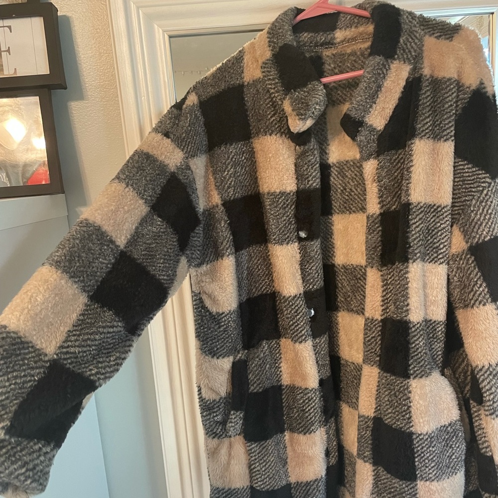 Was a gift. Not my favorite. never worn